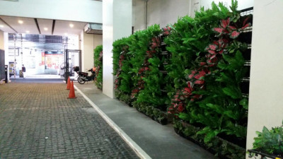 artificial plants inside driveway sta mesa manila